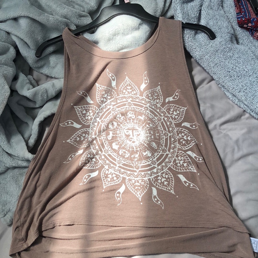 Lose fitting tank top